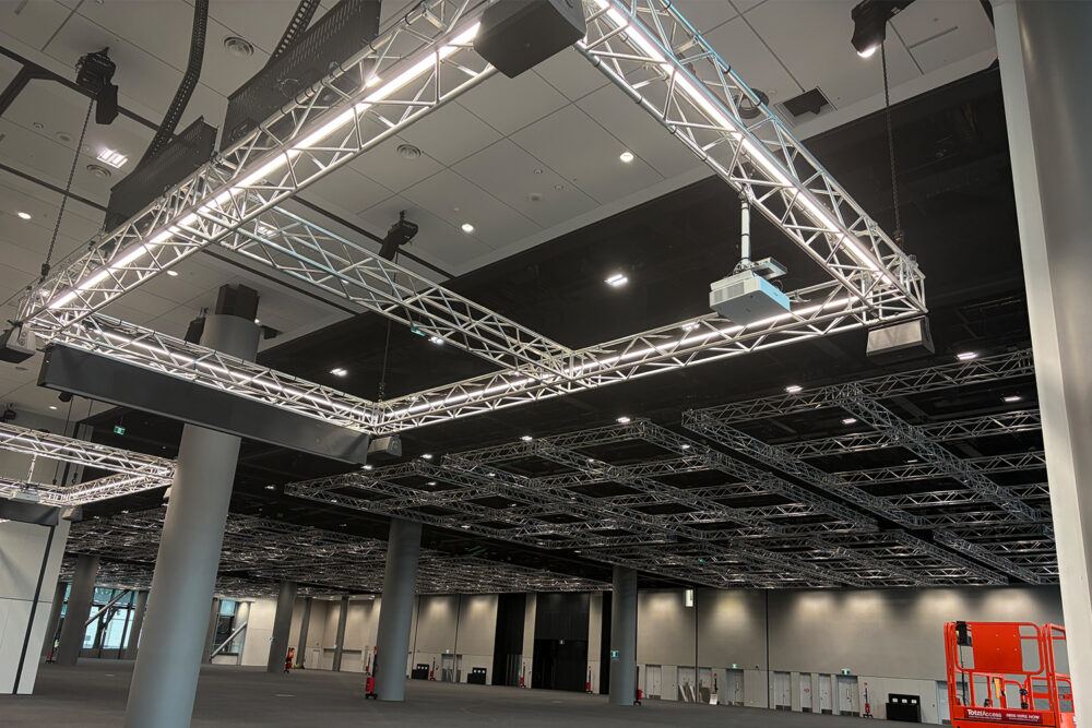 NZICC-2_11 JBL Professional audio solutions unite NZICC’s theatres, foyers and exhibition spaces.