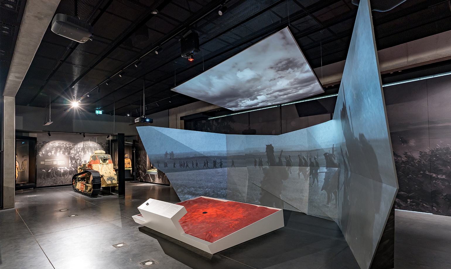 Flux_Warsaw Museum_2 Interactive exhibition spaces use immersive audio to deepen audience engagement and historical storytelling.